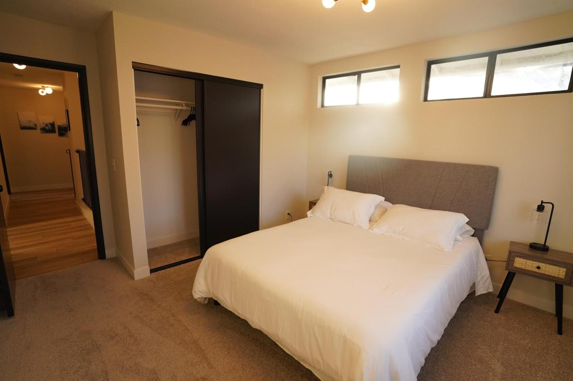 Villa 5min To Strip Newly Renovated Luxury With Pool